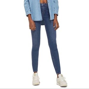 TOPSHOP MOTO JAMIE JEANS!!